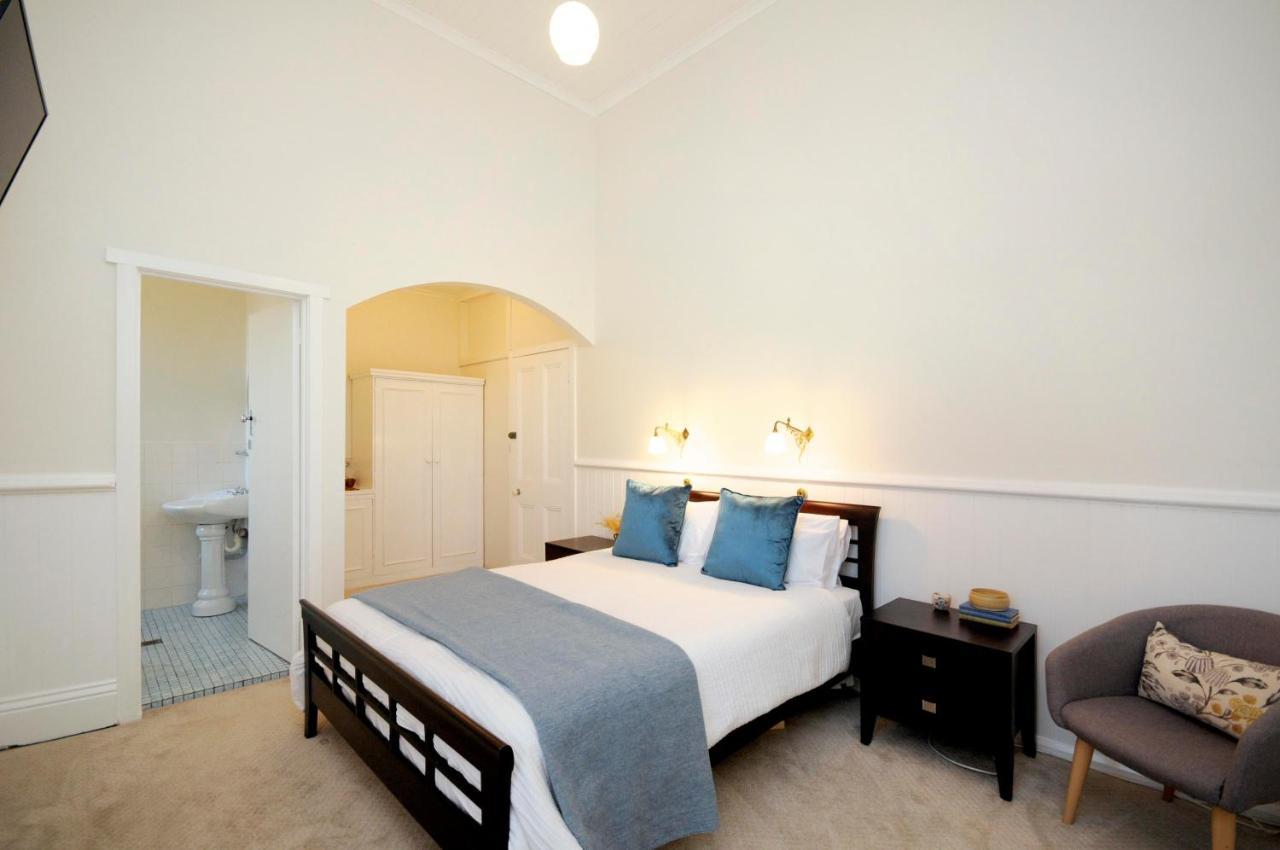Bed & Breakfast Windarra On High 4*